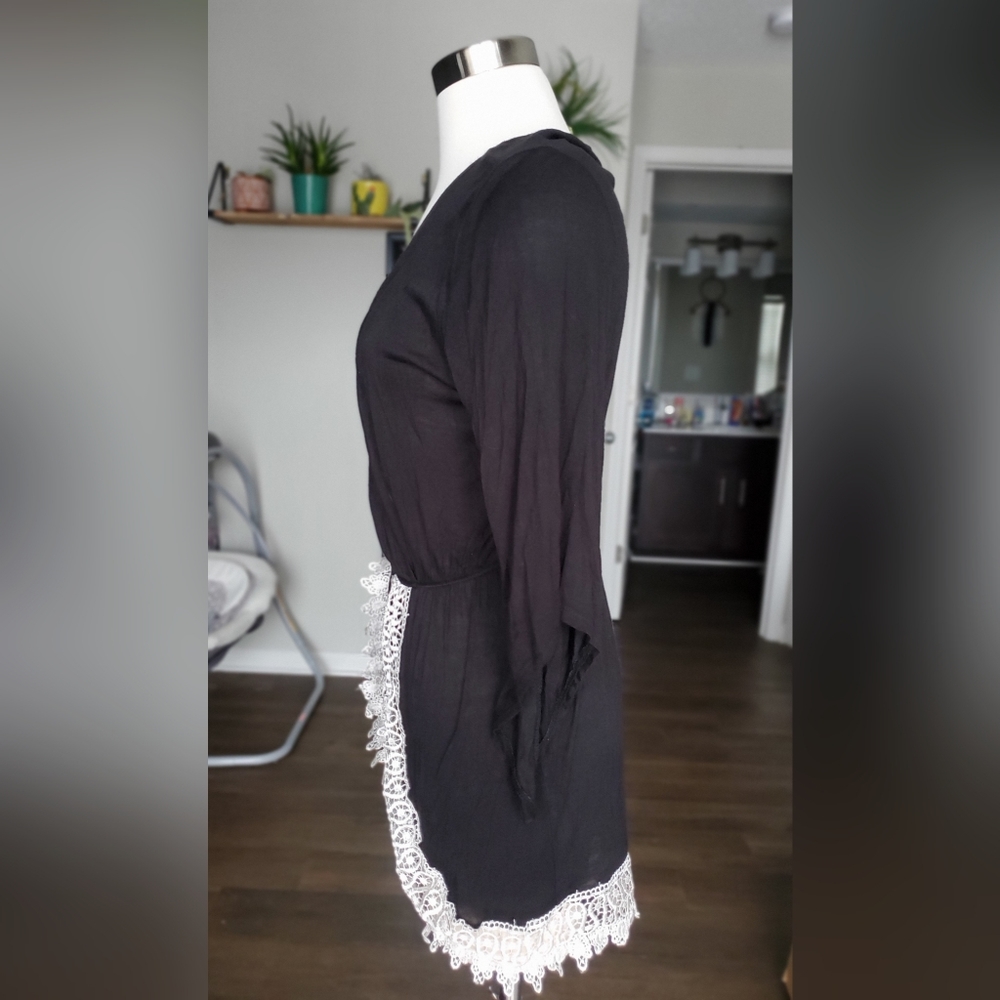 Romper - Picture 3 of 4